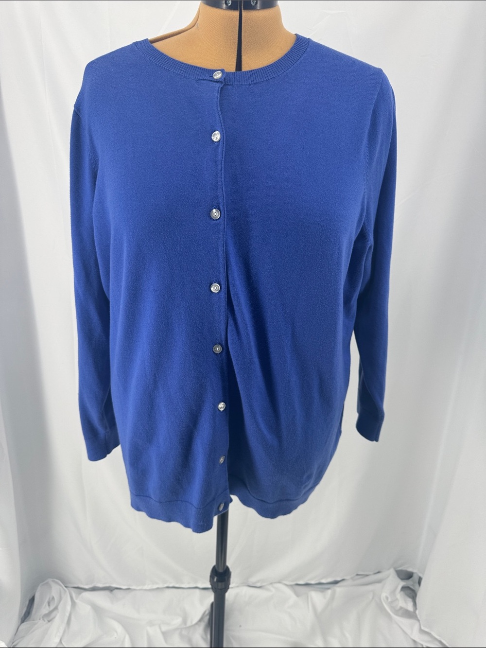 Classic Crewneck Button-Front Women's Cardigan - Cobalt Blue 0327